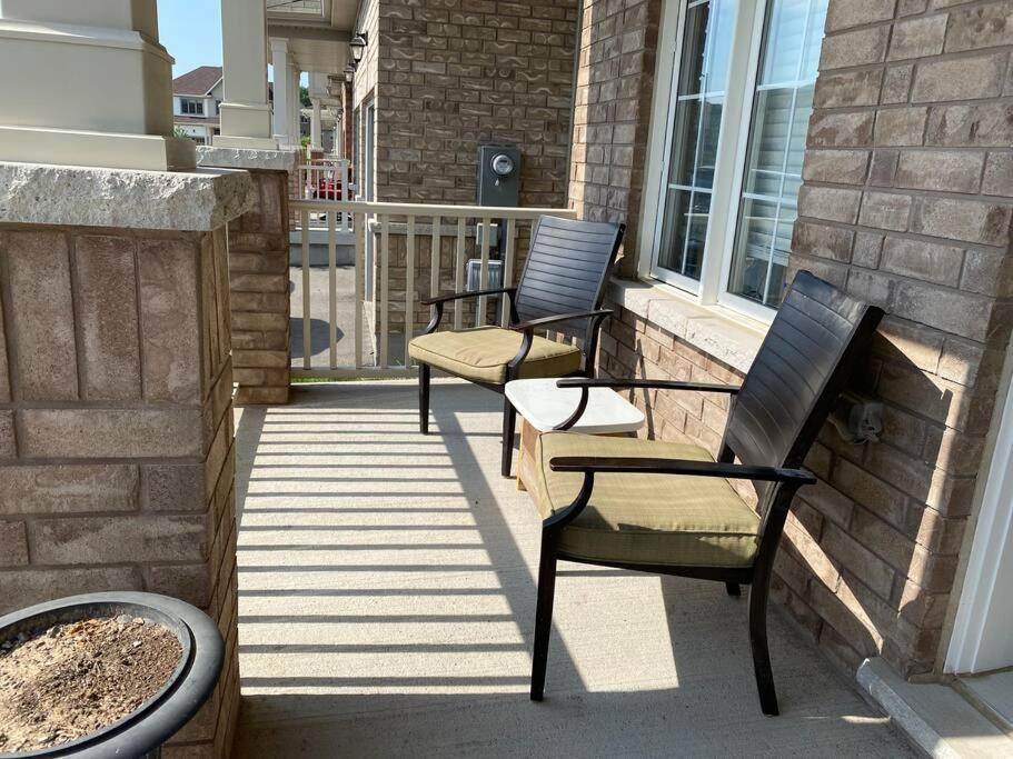 Entire Basement With 3 Bedrooms Niagara-Fälle Exterior foto